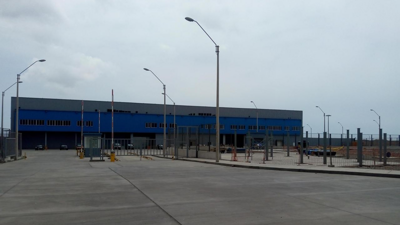 ALMACÉN DE 20 000 M2